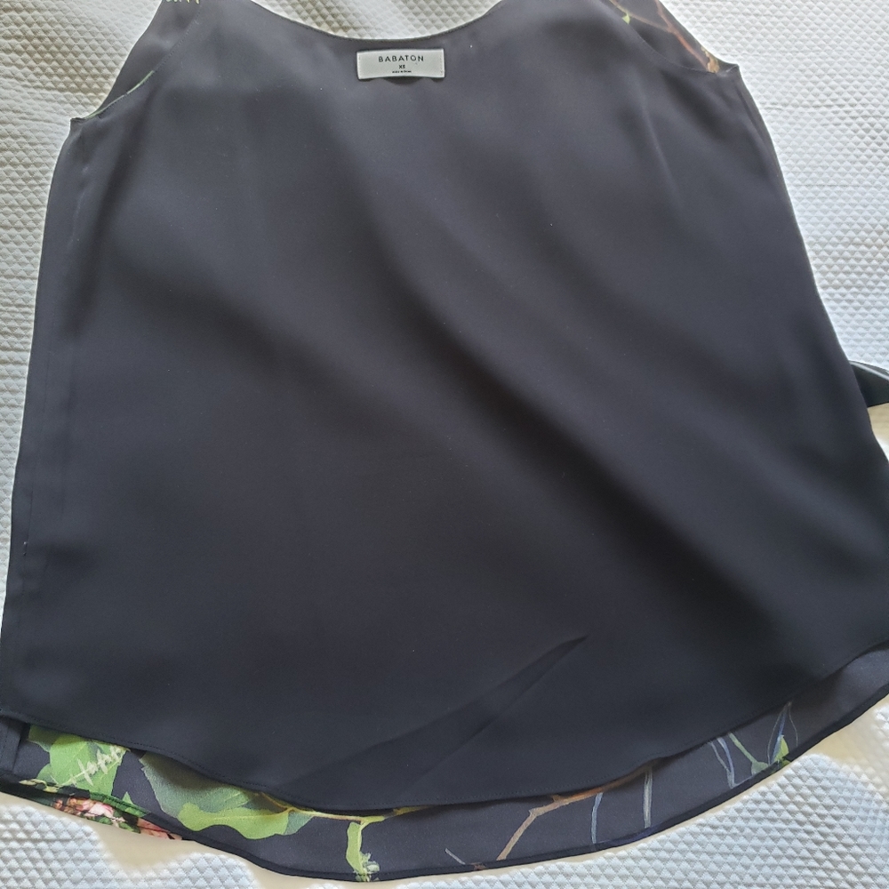 Aritzia Babaton Black Green Pink Tropical Floral Printed Camisole Top Sz Xs - Picture 8 of 11